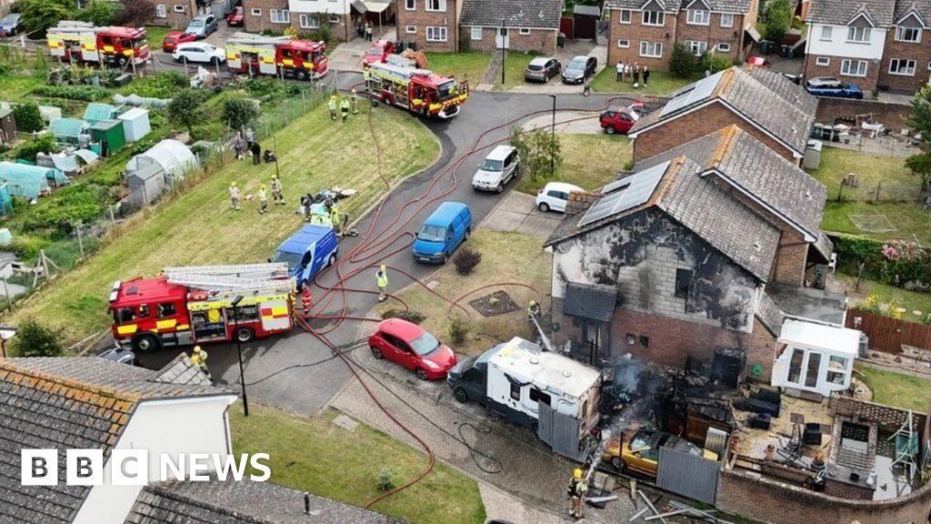 Isle Of Wight: Fire From Garden Sheds Spreads To Roof Of Home In Lake