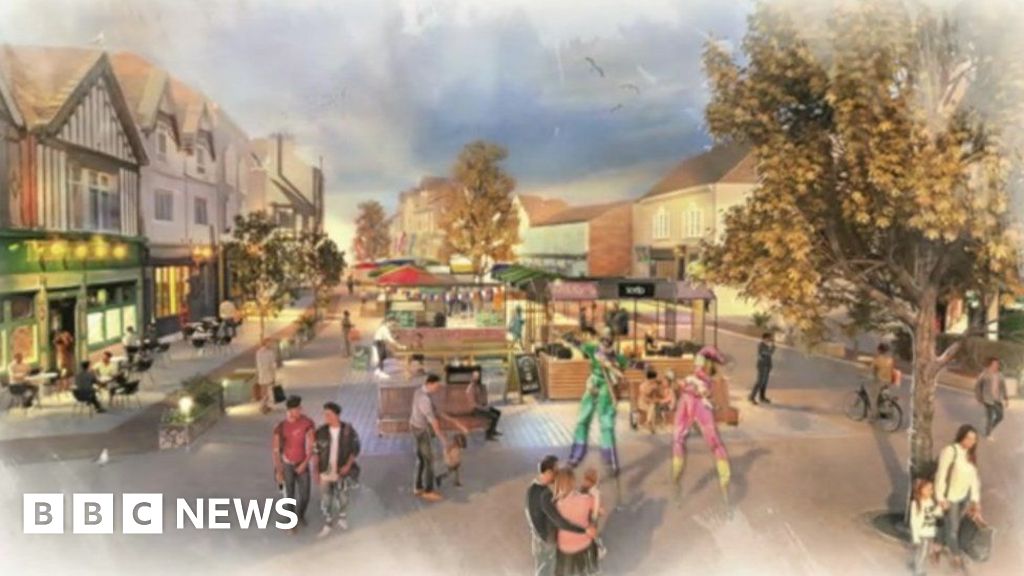 Cleethorpes shops raise concerns over market square revamp – BBC News