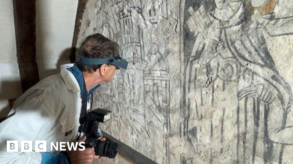 Church hopes to preserve medieval murals Church hopes to preserve medieval murals