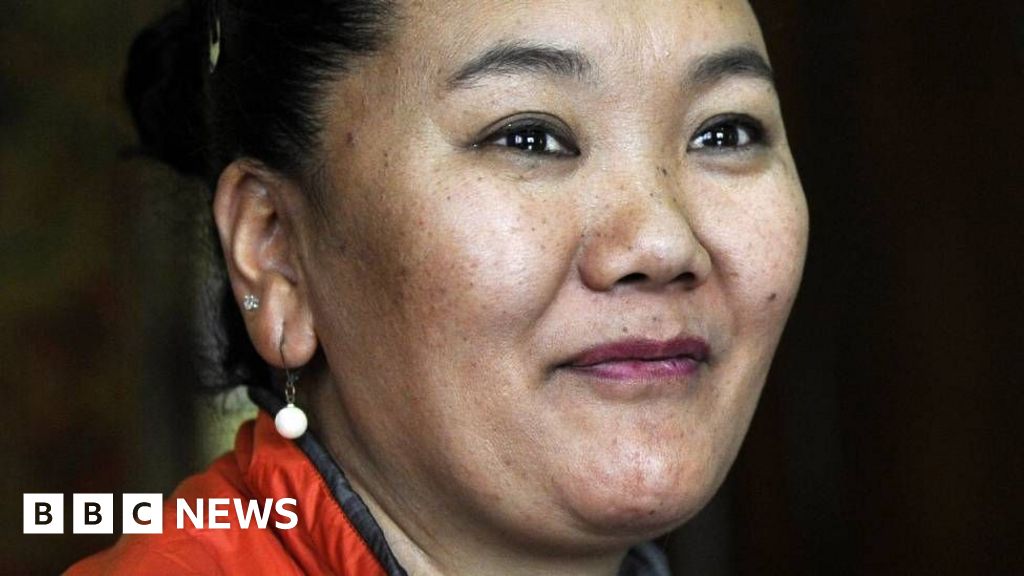她 10 次征服珠穆朗玛峰--并摆脱了虐待她的婚姻