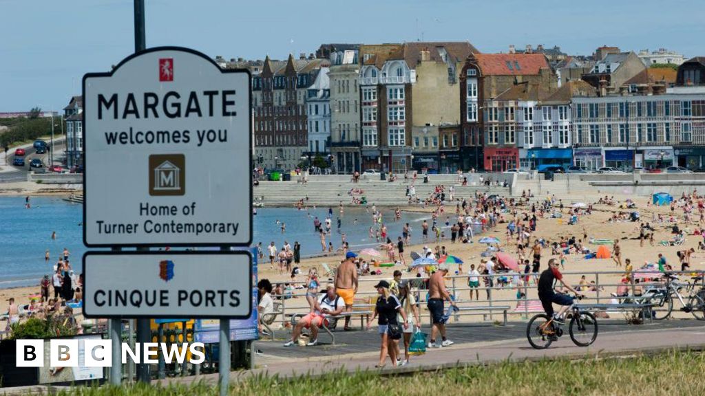 £100 fines for swearing in public? Council says its plan is misunderstood