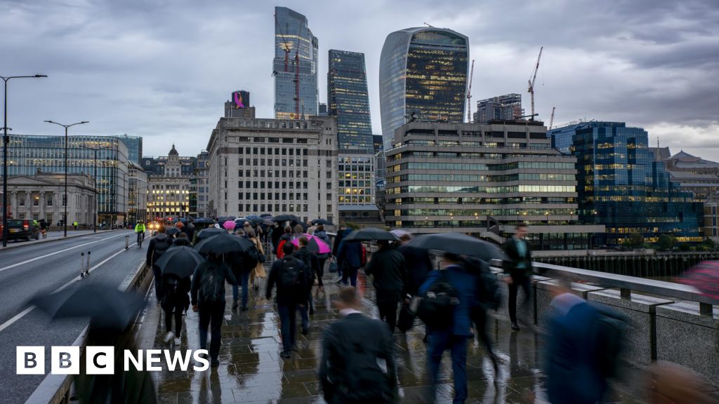 London Living Wage: More than 140,000 workers receive 5% pay rise