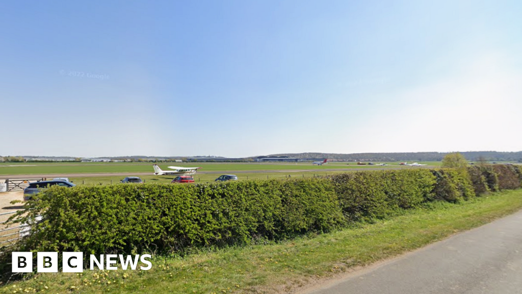 Plans will 'secure future of aviation' at Wellesbourne Airfield