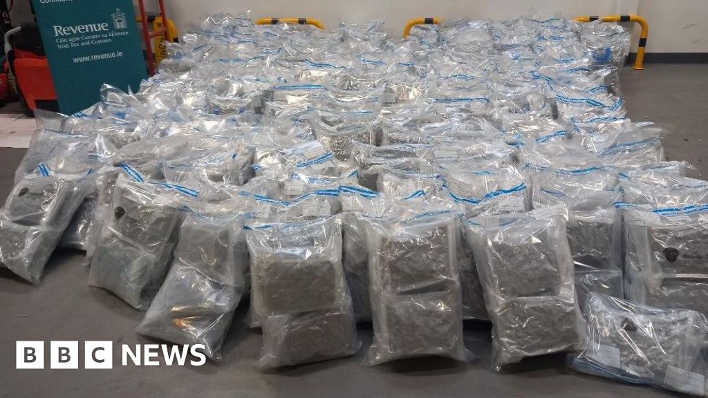 ロスレアで1600万ユーロ相当の大麻が押収される
