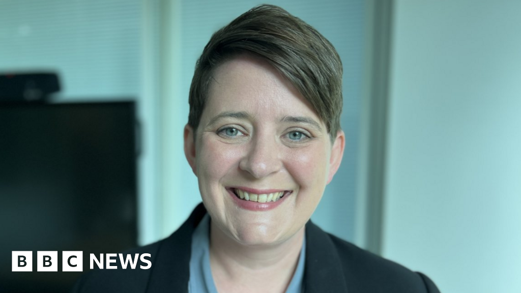 MPs reject call for under-16s social media ban, backing more flexible powers