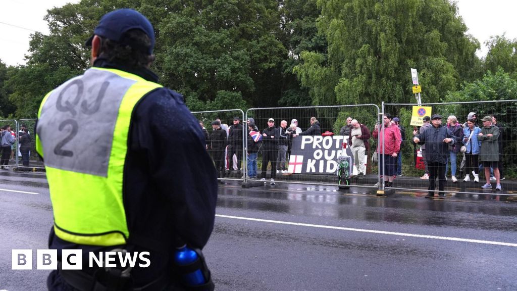 Essex Police Charge 14 Over Violent Epping Hotel Protests