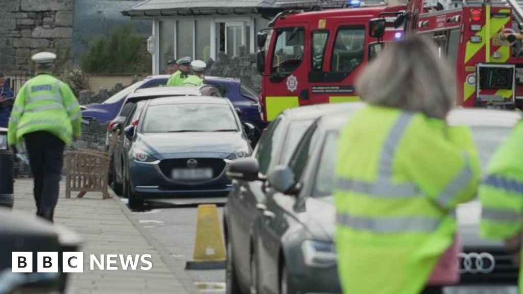 Three dead in road accident in North Wales: Witness says pedestrian was hit