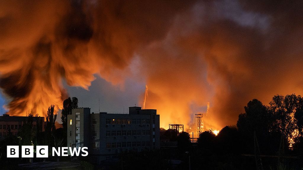 Attack drones buzz for hours over Kyiv – and they’re getting more destructive