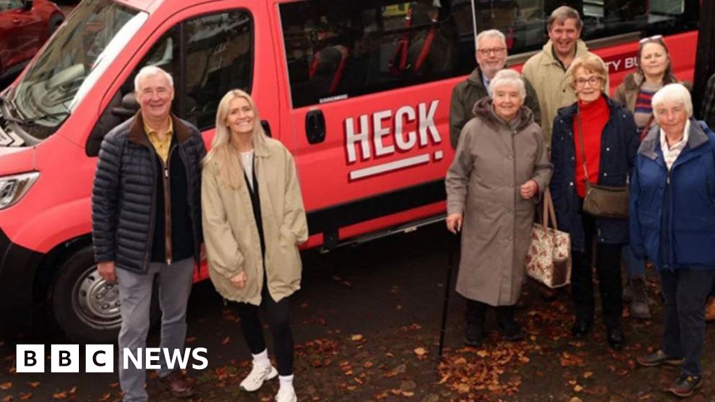 bbc.co.uk - Andrew Barton - TV's Yorkshire Vet appeals for 'lifeline' rural bus drivers - BBC News