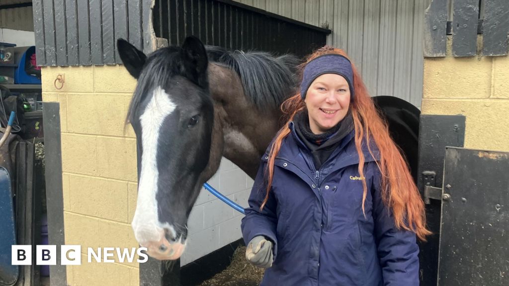 ‘New homes and bypass will mean nowhere to ride horses’ | Manchester News
