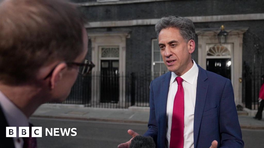 'Honour of my life to be foreign secretary' - Miliband