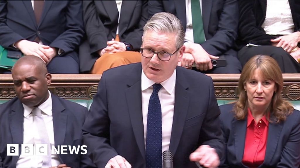 Starmer faces MPs as Mandelson's vetting row drags on