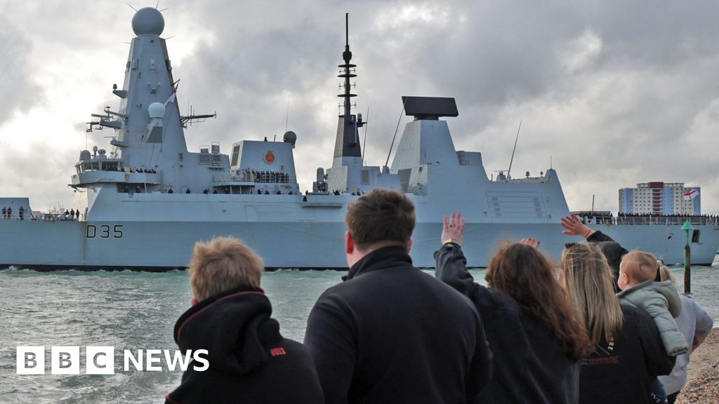 HMS Dragon departs UK for eastern Mediterranean