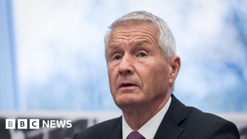 Бившият министър-председател на Норвегия е обвинен в груба корупция заради връзки с Епщайн