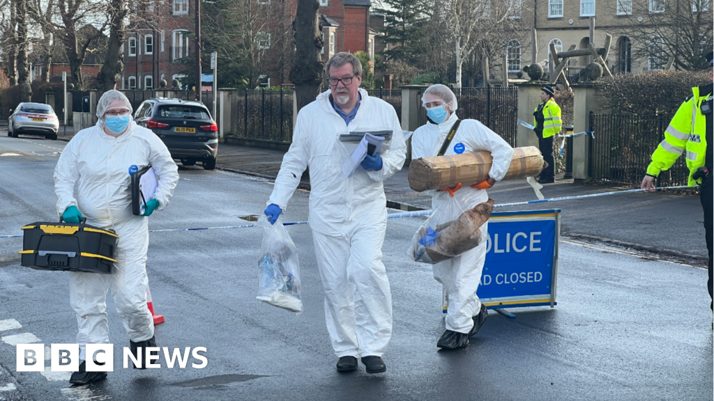 Man Held On Suspicion Of Murder After Reading Cyclist Death Man Held On Suspicion Of Murder After Reading Cyclist Death