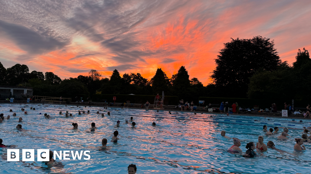 Cheltenham swimmers enjoy early morning dip to mark summer solstice