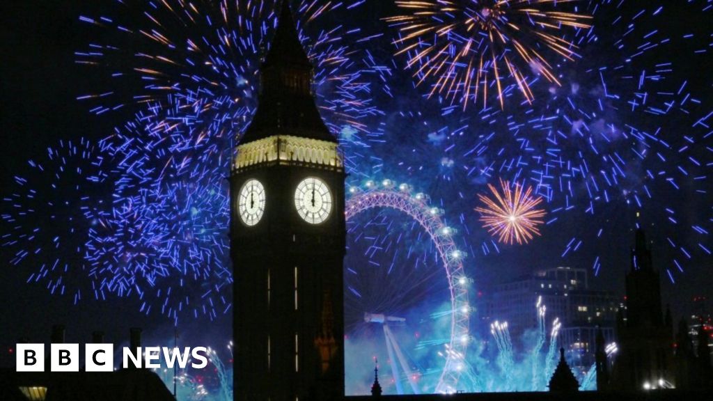 London New Year: City Hall monitoring weather ahead of fireworks