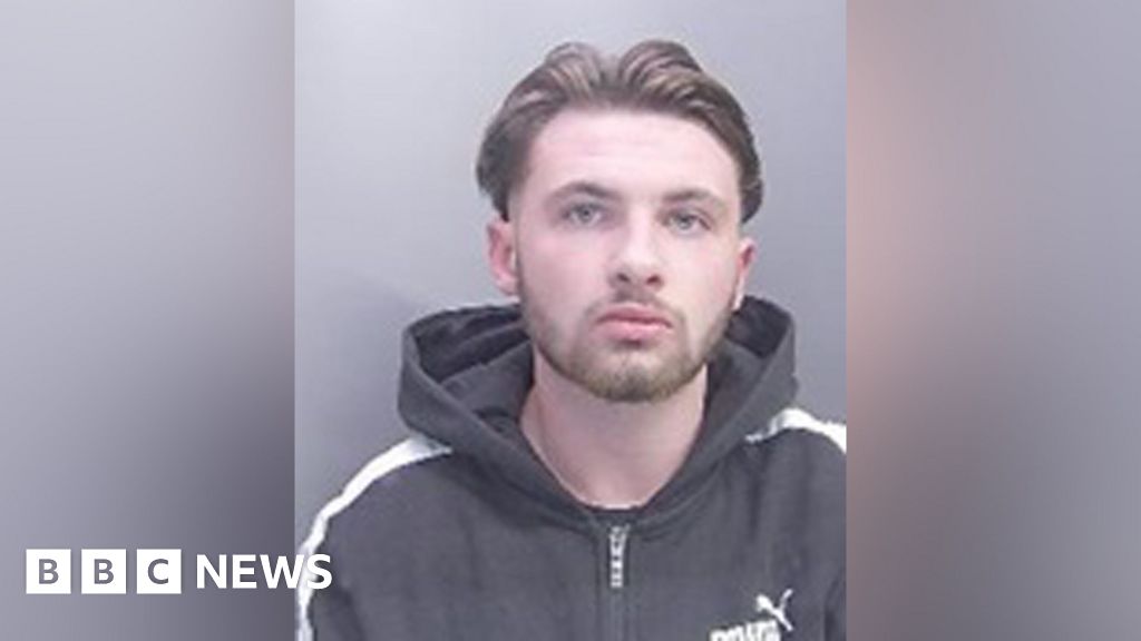 Cambridge Police Hunt Suspect in Fatal Park Assault