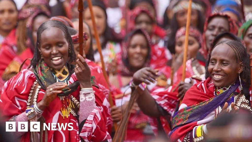 Ethiopians celebrate the new Borana chief Abaa Gadaa Guyo Boru Guyo