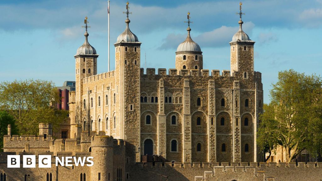 Tower of London heritage status faces ‘real threat’