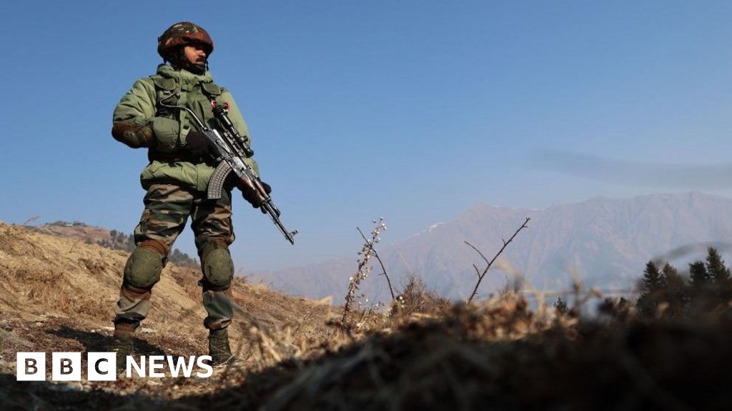 India and Pakistan face conflict again - how did they de-escalate in the past?