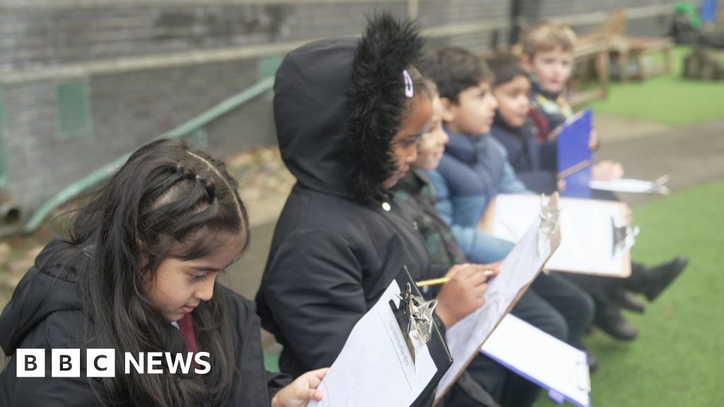 Classroom cacophony shifts to calm with outside lessons