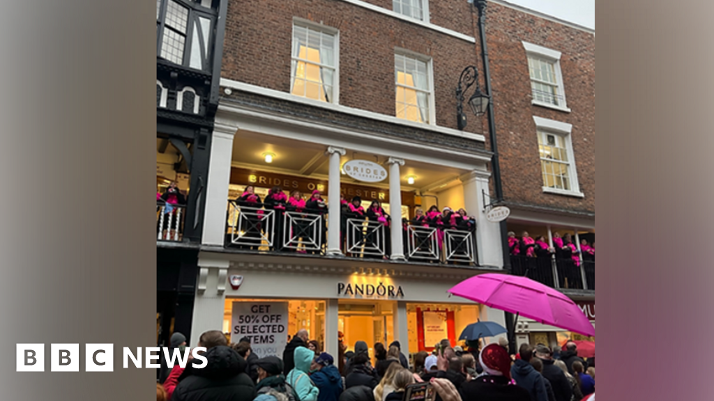 Chester: Month of celebrations of ‘world’s oldest shopping arcade’