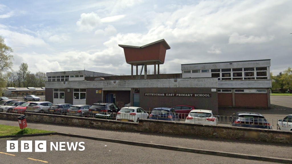 Armed police arrest man with weapon near Fife primary school