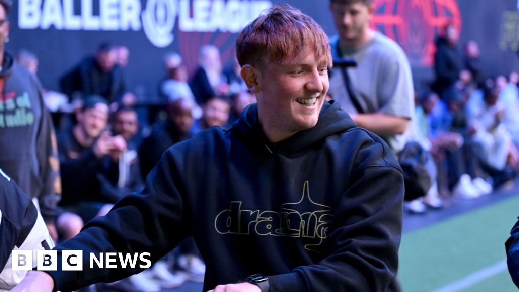 YouTuber arrested over F1 car damaged at Silverstone