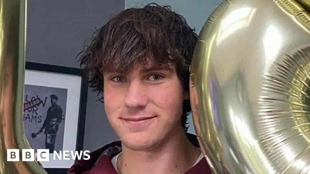 Search to resume for missing Shropshire teenager in Romania