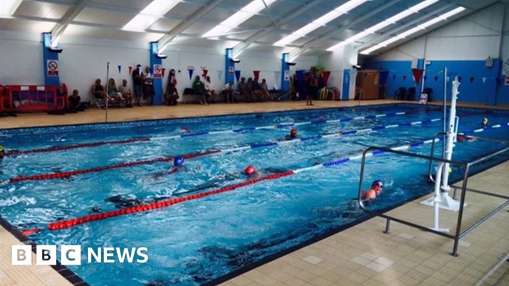 Torrington pool reopens after leak repairs BBC News