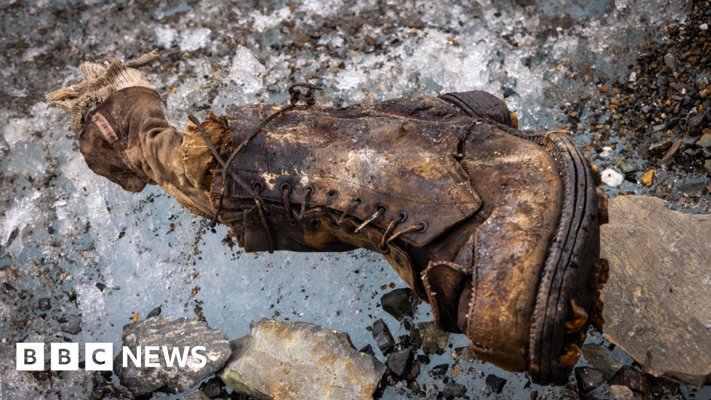 Foot of Andrew Irvine Found on Everest