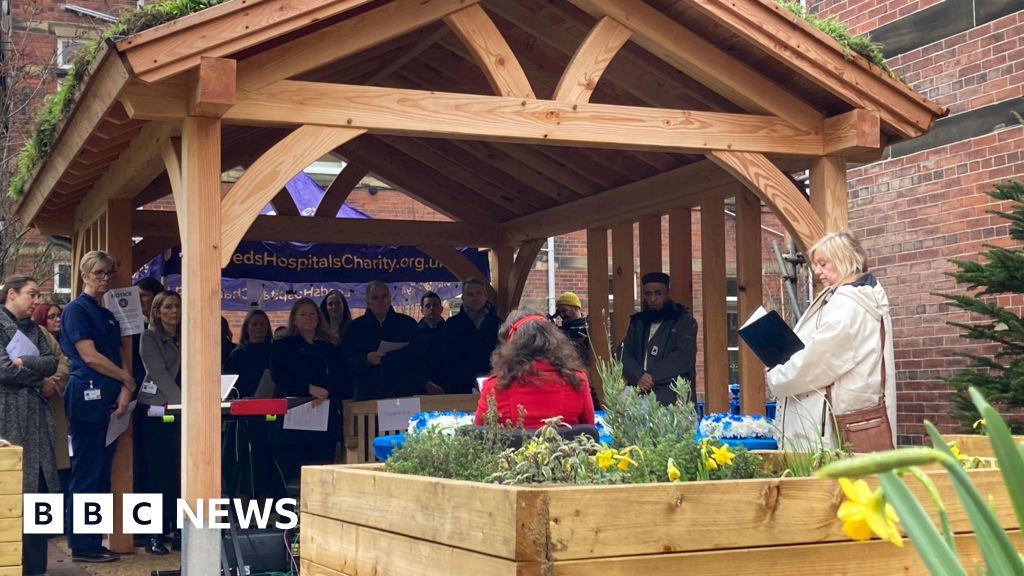 bbc.co.uk - Hayley Coyle - Leeds hospital service marks six years since Covid pandemic