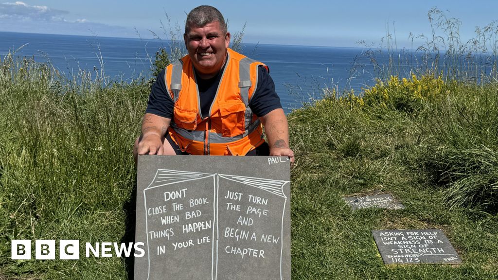 East Cleveland coastal mental health signs destroyed – BBC News