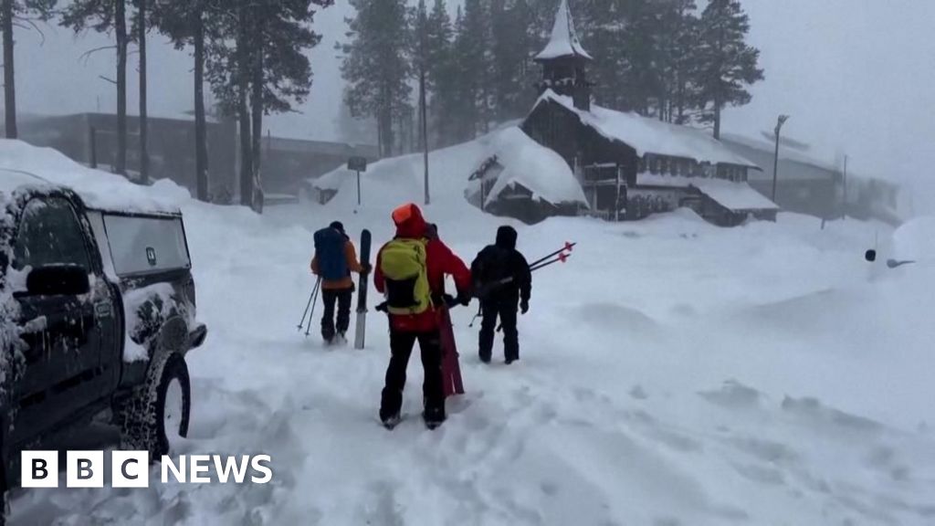 Rescuers search for nine missing skiers after California avalanche