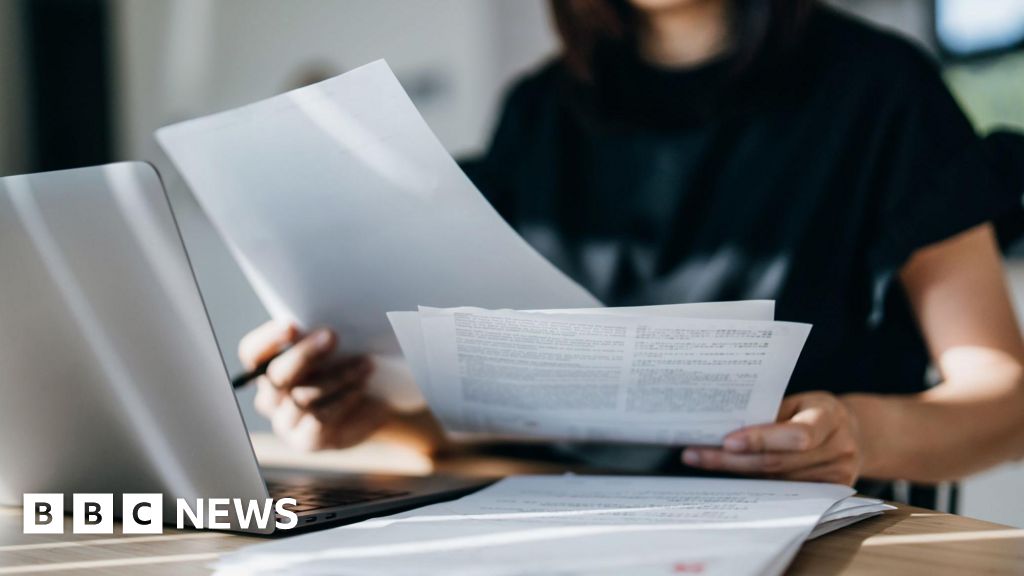 NI economy slowed ahead of Iran crisis