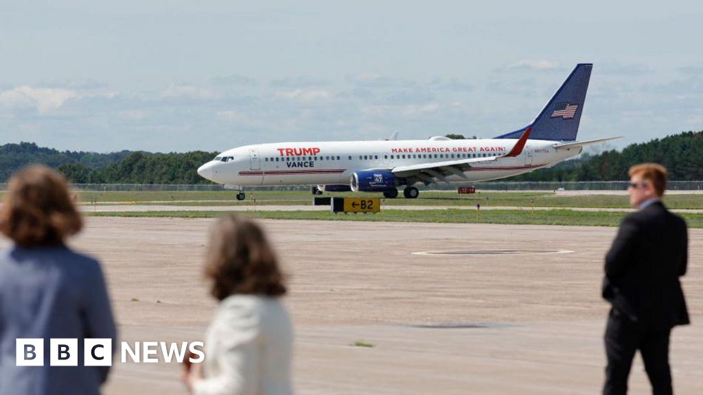 Vance plane makes emergency landing due to malfunction - BBC News