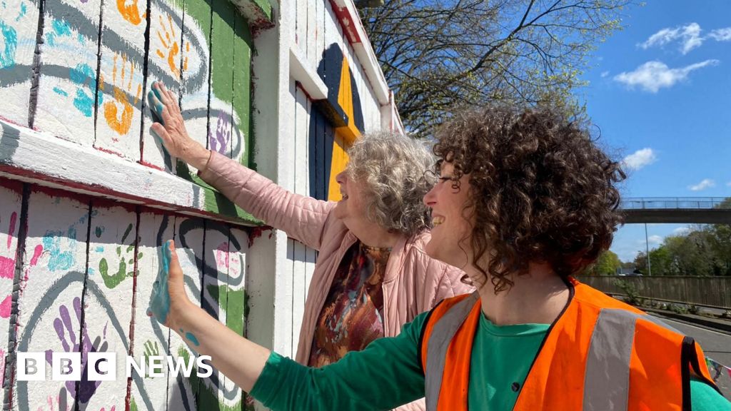 Bristol M32 mural project advocates for a ‘compassionate economy’