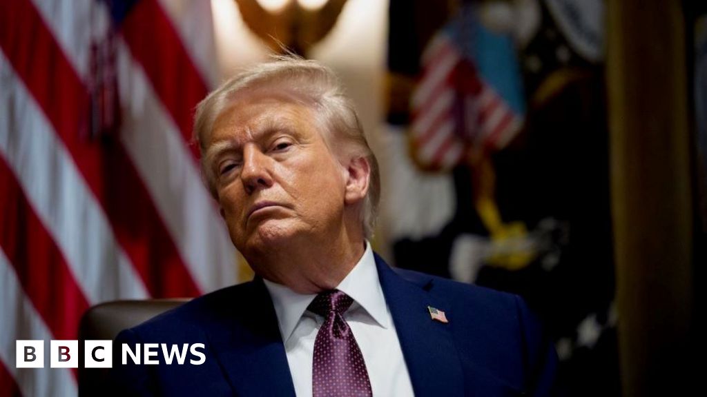 Three ways Epstein scandal could go for Trump