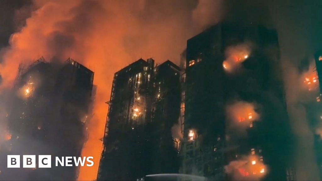 Deadly fire engulfs Hong Kong apartment blocks