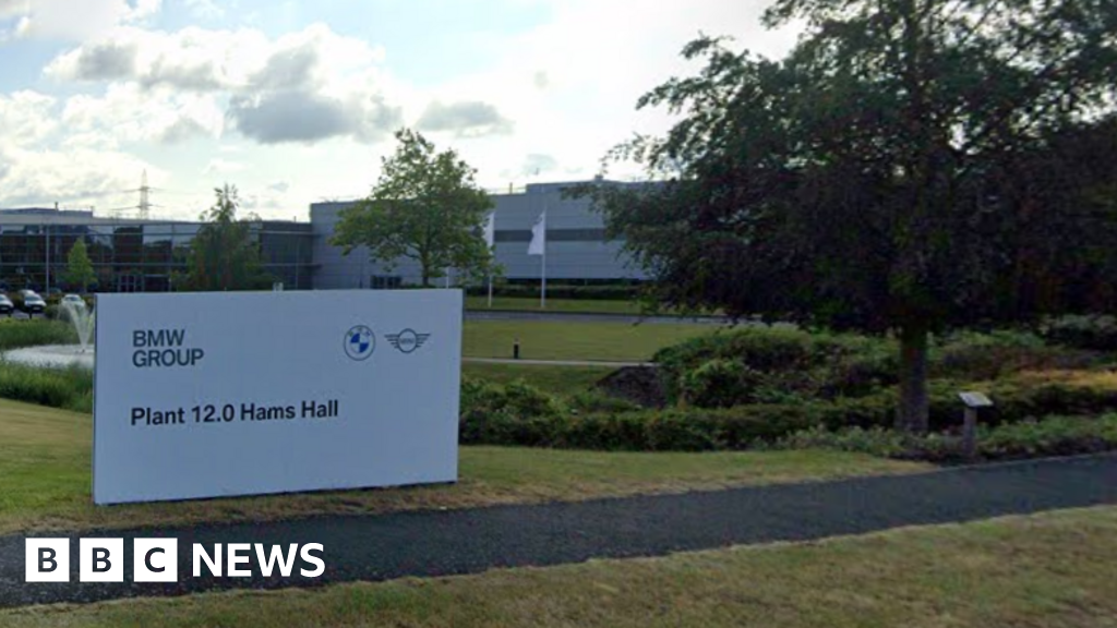 BMW worker dies at Hams Hall engine plant in Coleshill - BBC News