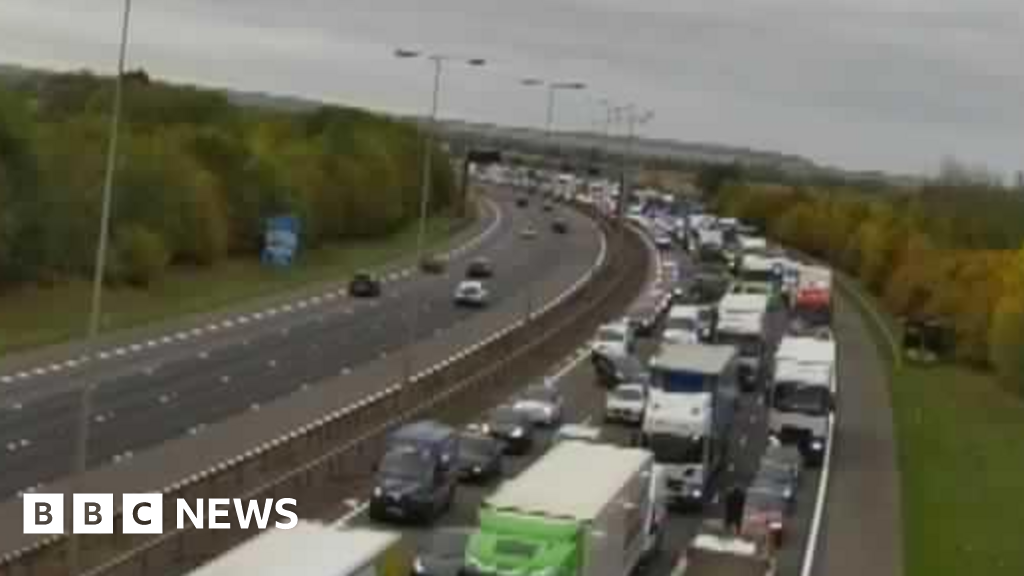 Multi-Vehicle Crash Causes Major Delays on I-64 Chesapeake and A1(M) Peterborough