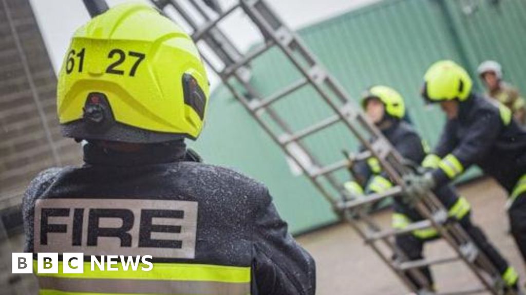 bbc.co.uk - Public asked to help shape fire service future in survey - BBC News