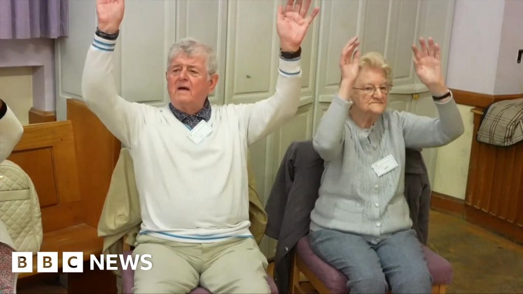Norfolk 'Memory Club' is dance spot for people with dementia