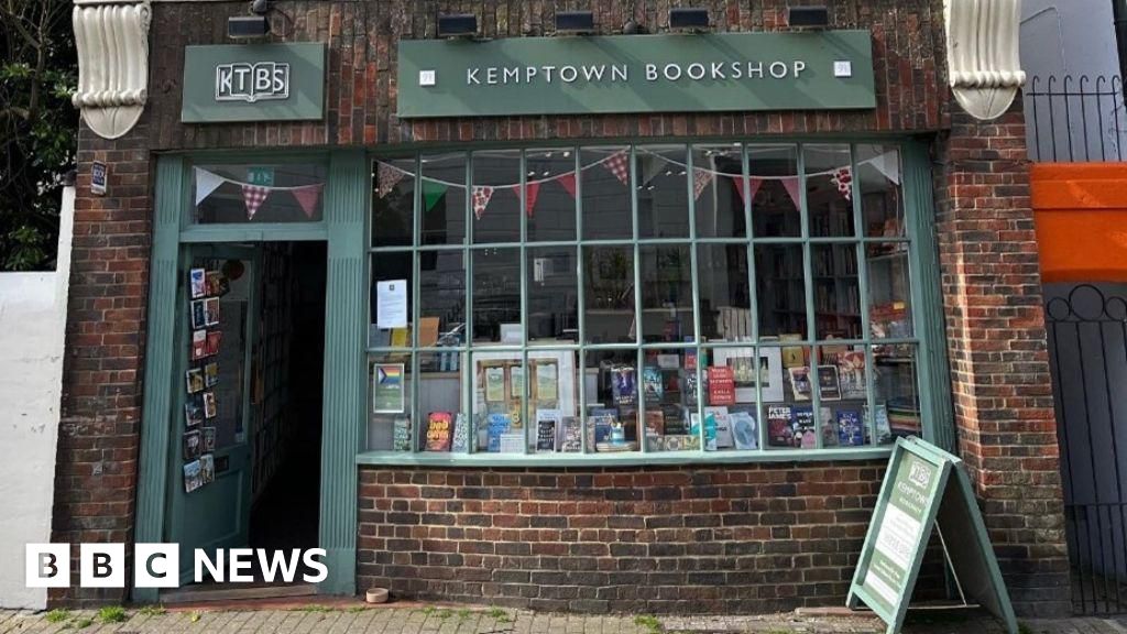 Bookshop opens at 5am for local writers to work in peace