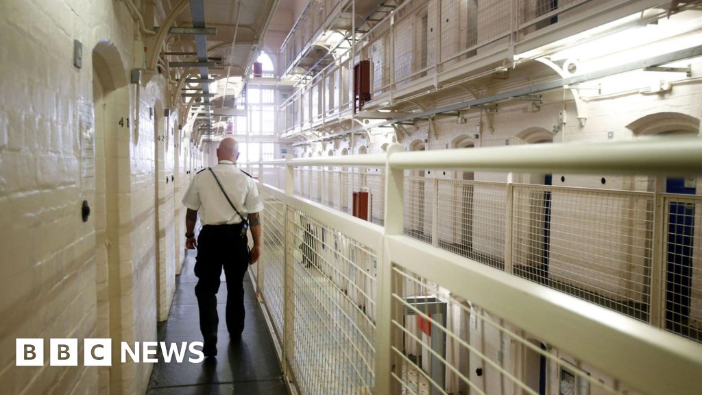 New Barlinnie prison costs double to almost £1bn