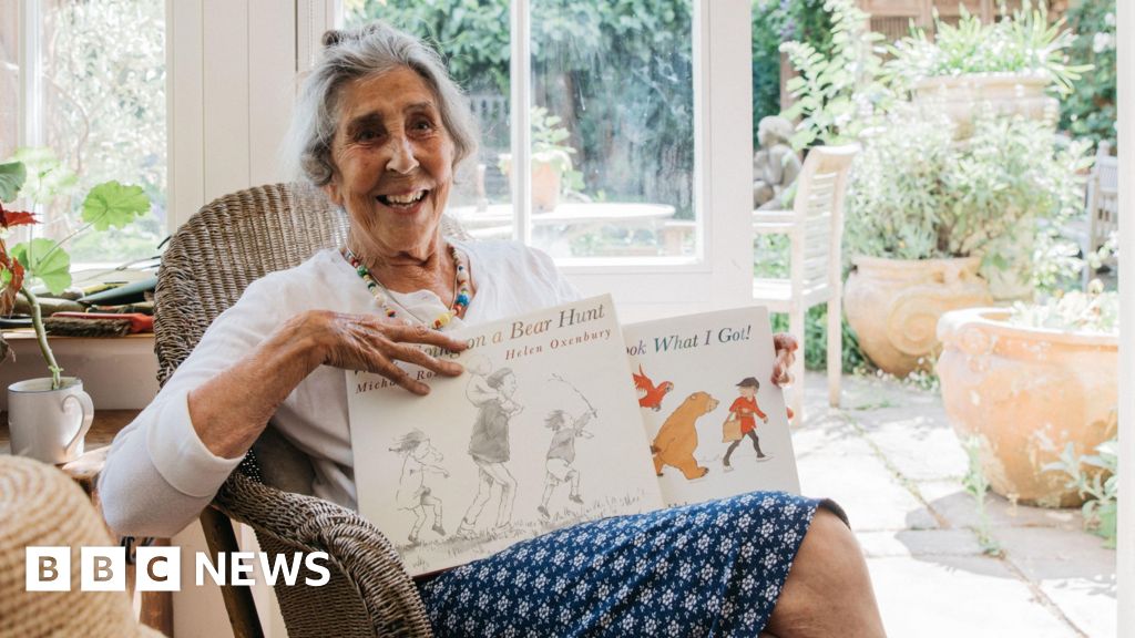 Ipswich-Born We're Going on a Bear Hunt Illustrator Celebrated With Exhibition - News Directory 3