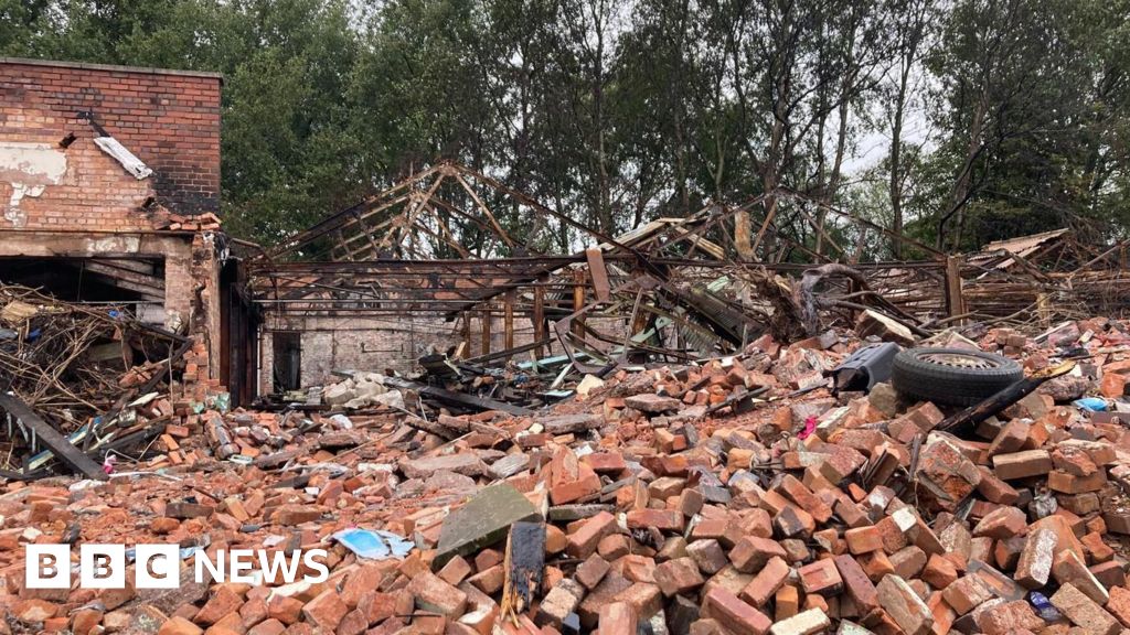 bbc.co.uk -  Rachel Alexander - Decision due on housing plan for Willenhall's Locksmith Quarter