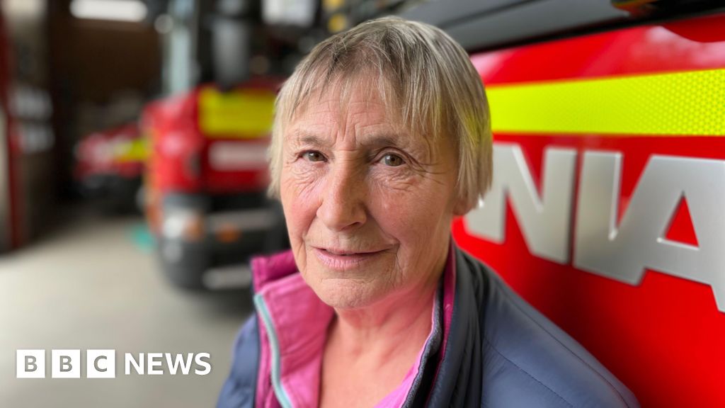 'We put out fires for decades, now we want our pension'