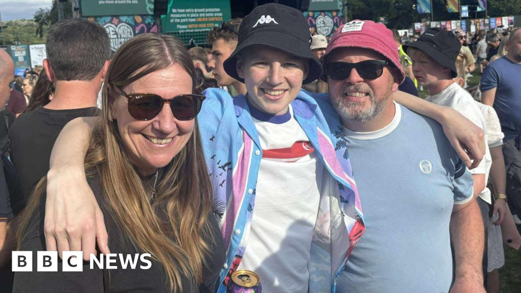 Tributes to much-loved Rotherham United fan after cancer death